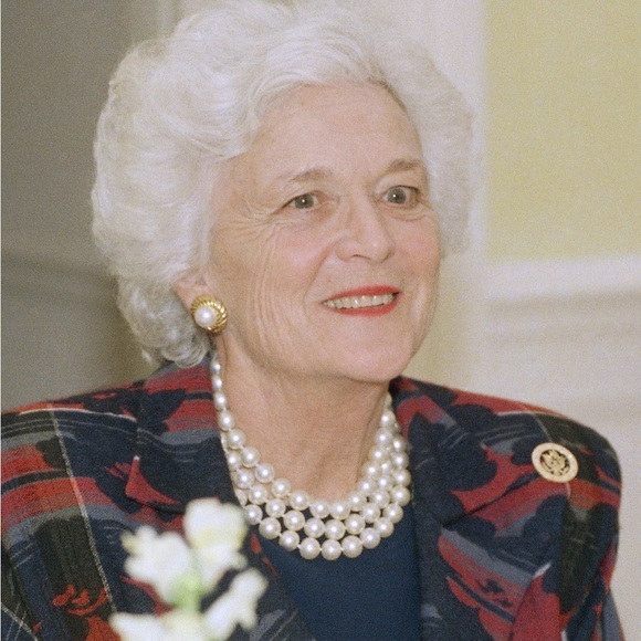 Kenneth Jay Lane Deco three row Pearly Necklace. From Neiman Marcus. - Picture 11 of 11